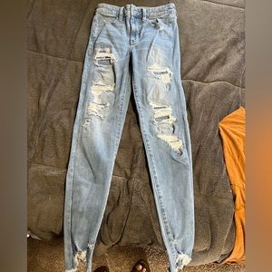 American eagle size 2 regular next level stretch light denim jeans